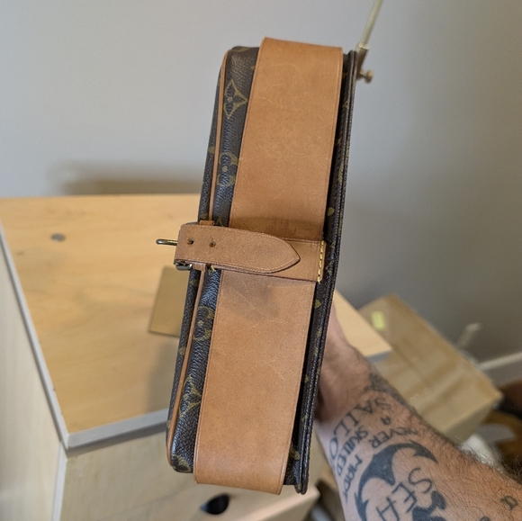 Louis Vuitton Cartouchiere GM - Picture 4 of 9